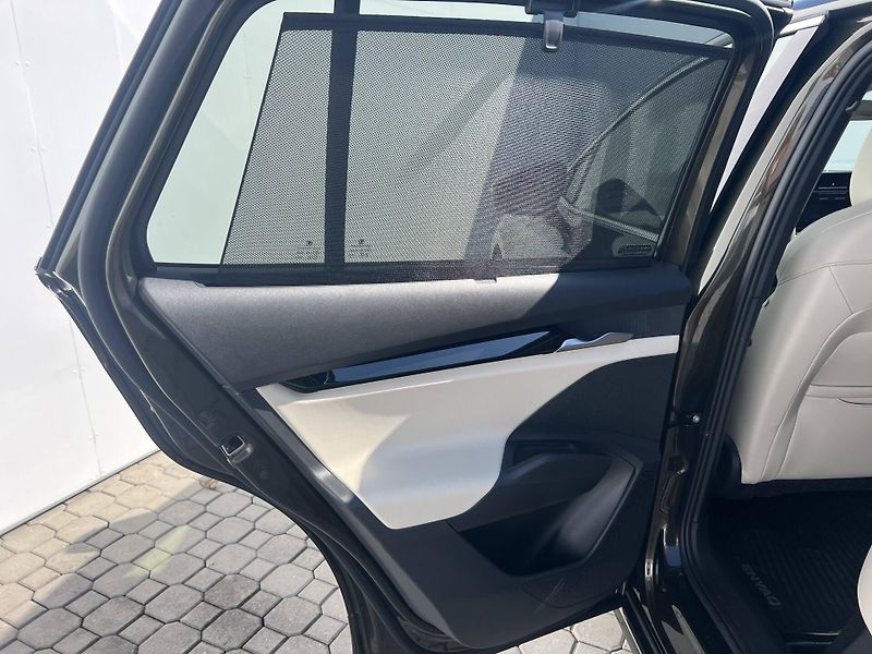 Škoda Enyaq (2026) L&K 85 82kWh - fotka 19 z 23