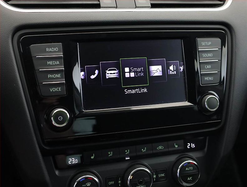 Škoda Octavia (2016) Style 1.6 TDI, Serv.kniha - fotka 15 z 18