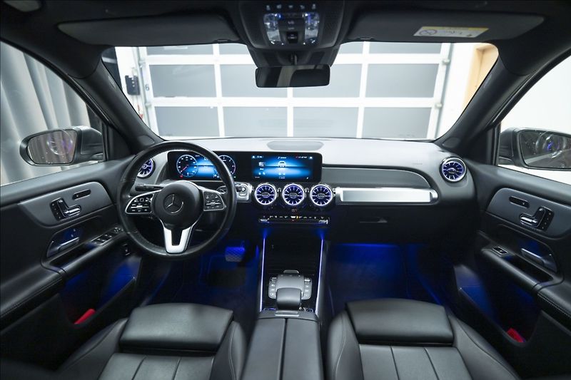 Mercedes-Benz GLB 2,0 200d 4MATIC NAVI KAMERA ČR - fotka 14 z 47