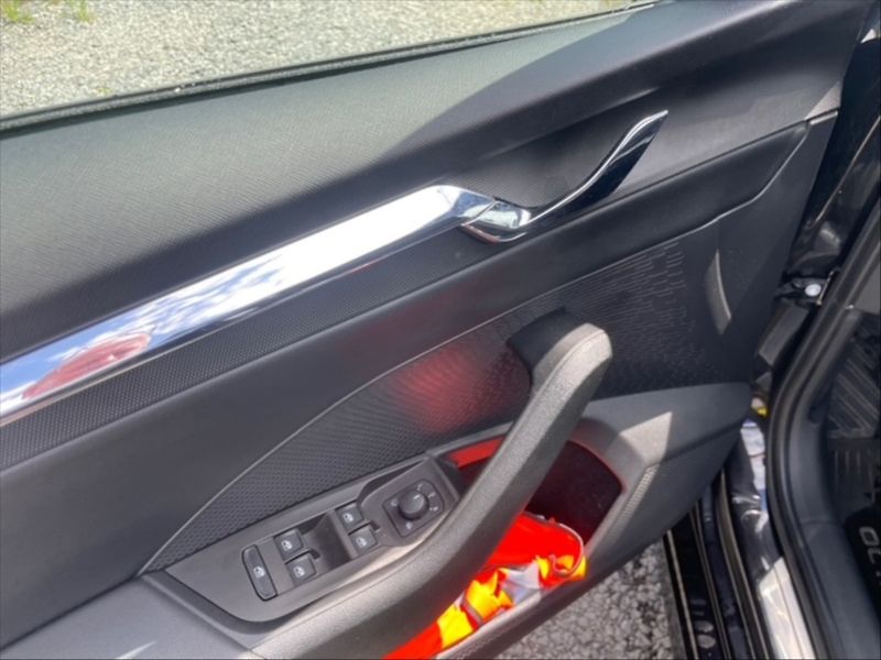 Škoda Octavia 2,0 TDI 110 Style AT - fotka 11 z 11