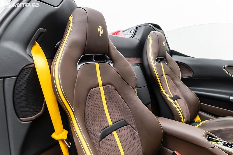 Ferrari SF90 Spider*FULL carbon*metalíza - fotka 17 z 47