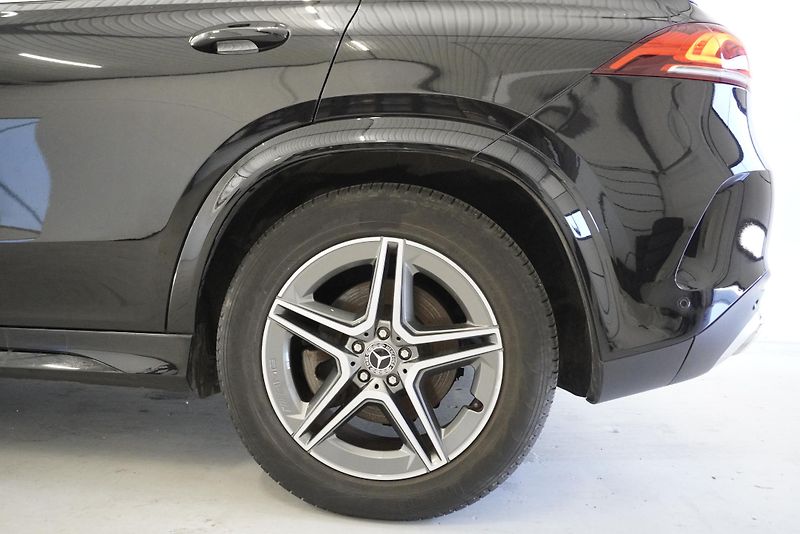 Mercedes-Benz GLE (2020) GLE450 3.0I AMG-LINE 4MATIC - fotka 14 z 43