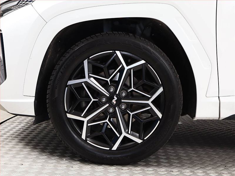 Hyundai Tucson (2024) N-Line 1.6 T-GDI - fotka 12 z 19