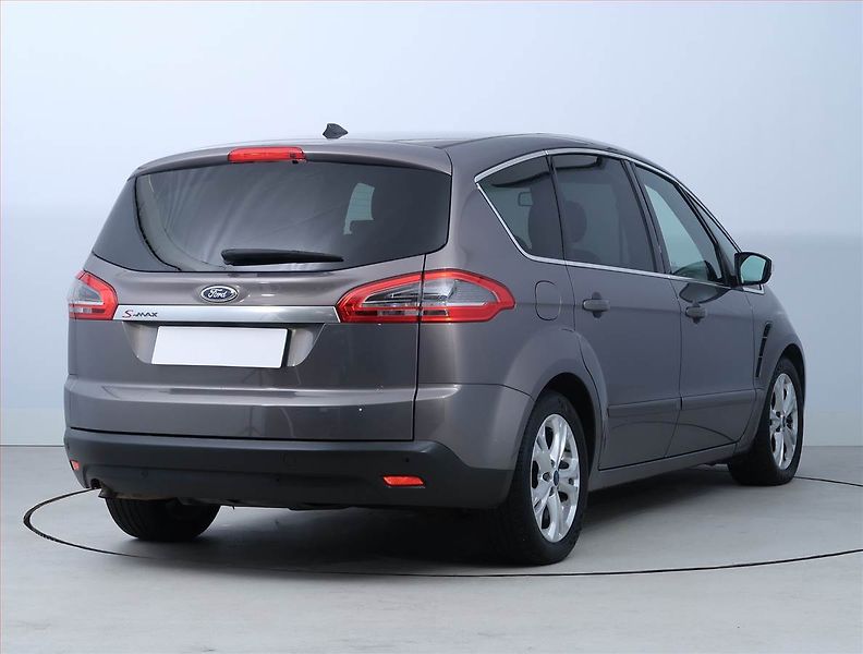 Ford S-MAX (2013) 2.0 TDCi - fotka 5 z 17