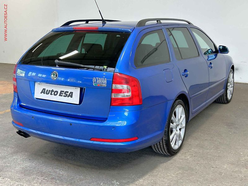 Škoda Octavia (2006) 2.0TFSI - fotka 4 z 14