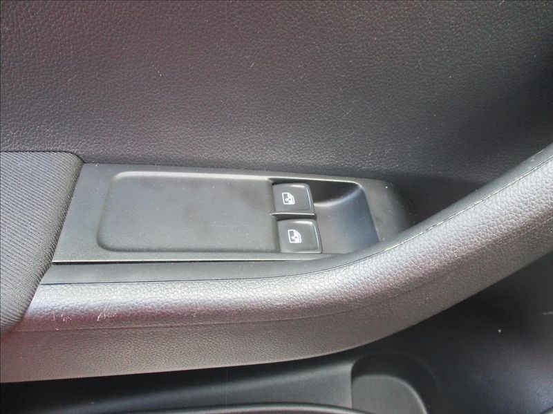 Škoda Fabia 1,0 TSI, servis,DPH,1.maj,CZ, - fotka 25 z 29