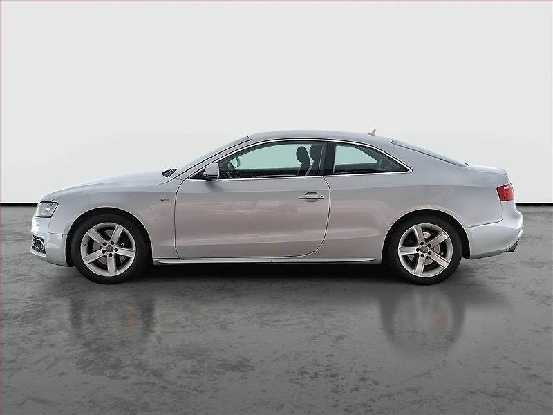 Audi A5 (2008) 3.2 FSI, Automat, Navi, Xenony - fotka 3 z 19