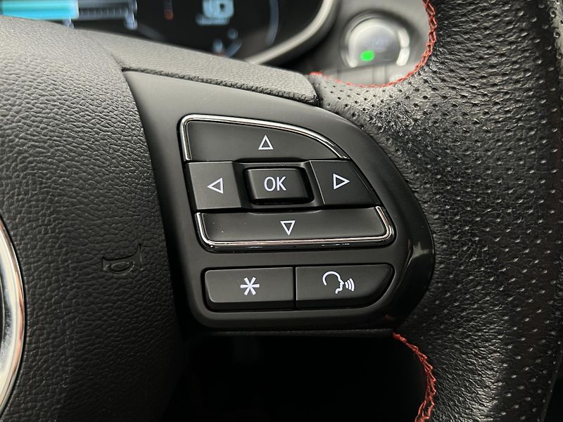 MG ZS 1.0T EXCLUSIVE AUT CZ  - fotka 23 z 37