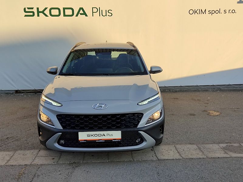 Hyundai Kona (2023) 1,0 T-GDi 88 Kw - fotka 4 z 38