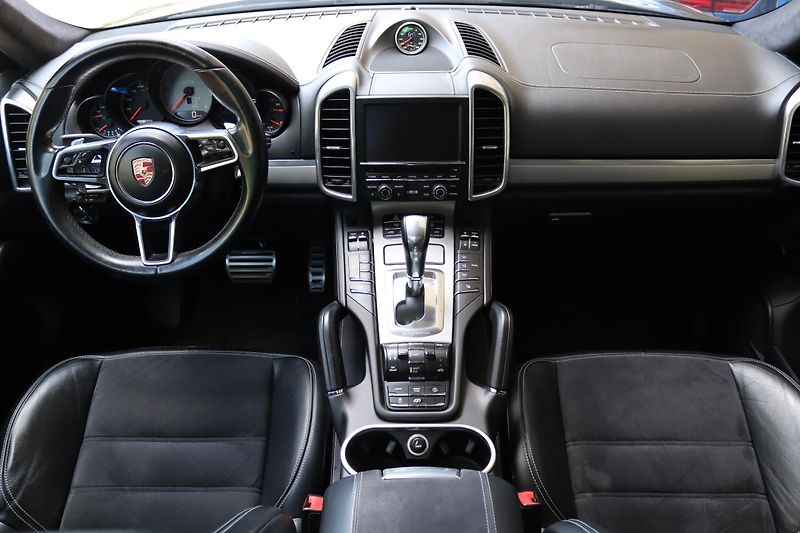 Porsche Cayenne GTS 3.6 V6 324kW 4x4 - fotka 37 z 50