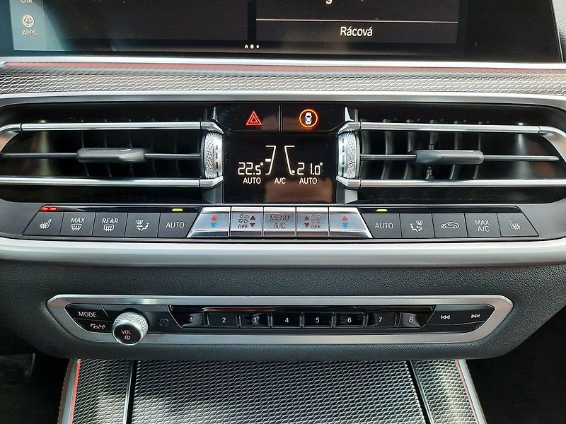 BMW X5 xDrive30D 286k - fotka 24 z 27