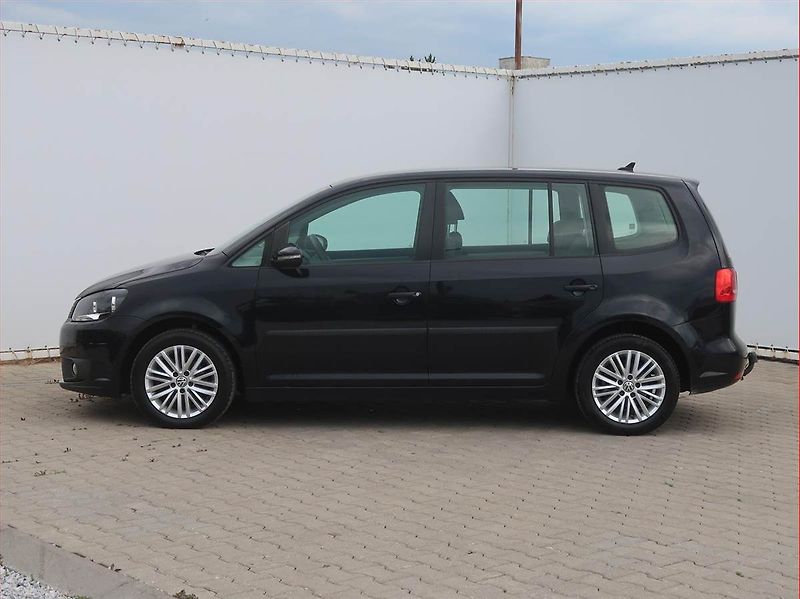 Volkswagen Touran (2014) 1.6 TDI, 7 míst, Serv.kniha - fotka 3 z 20