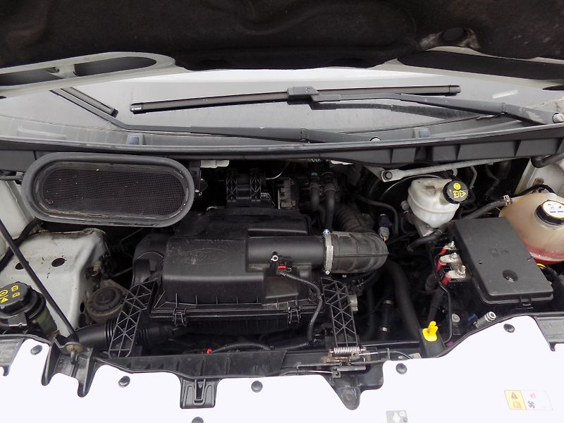 Ford Transit 2,2 TDCI 92 KW L3H2 KLIMA TZ - fotka 35 z 41