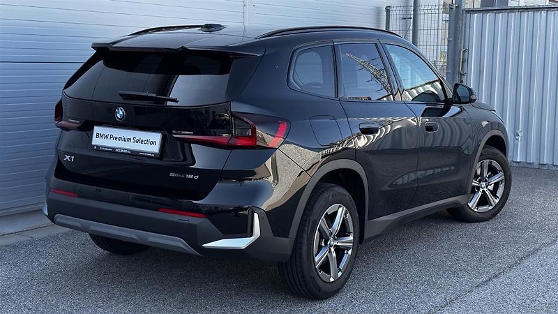 BMW X1 sDrive18d - fotka 2 z 15