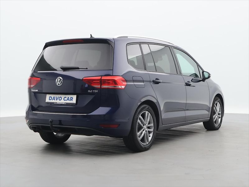 Volkswagen Touran 2,0 TDI 110kW DSG Sound 7-Míst - fotka 7 z 34