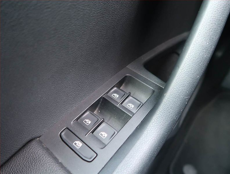 Škoda Octavia (2017) Style 1.6 TDI, Navi, Tempomat - fotka 14 z 15