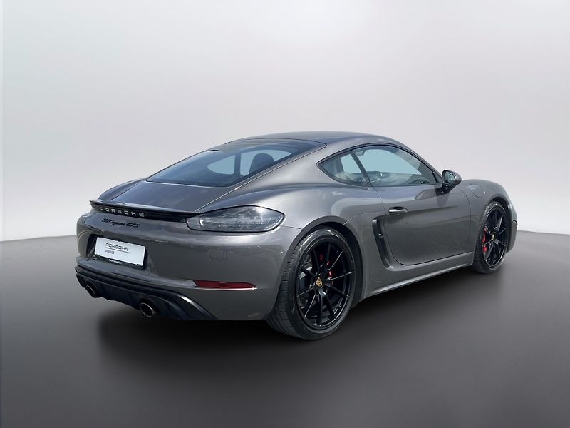 Porsche Cayman GTS - fotka 5 z 27