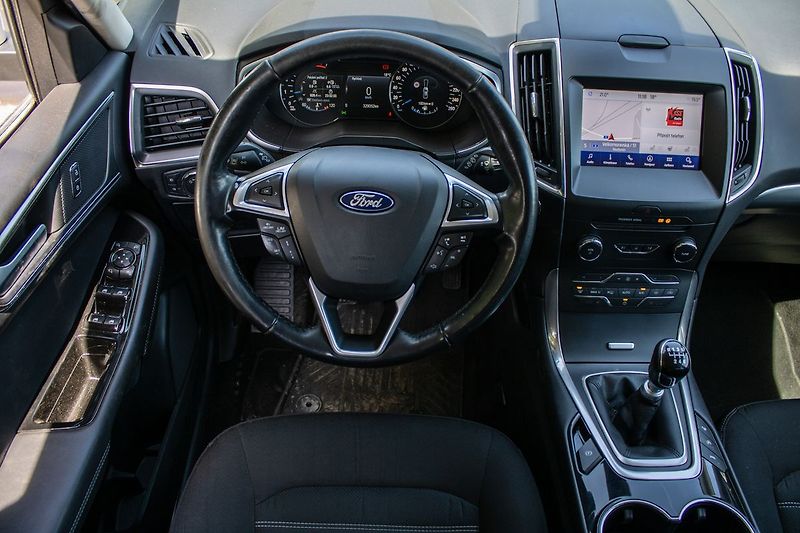 Ford Galaxy Titanium - fotka 20 z 25
