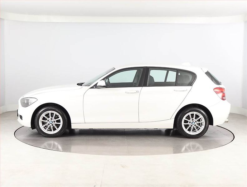 BMW Řada 1 (2013) 114d, Tempomat, Park. senzory - fotka 3 z 20