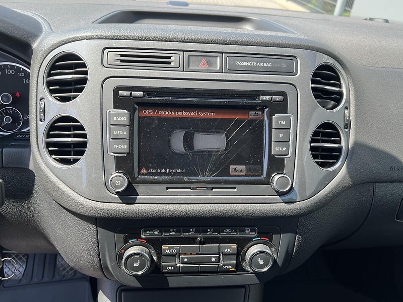 Volkswagen Tiguan 2.0TDi*81kW*ČR*DPH - fotka 19 z 40