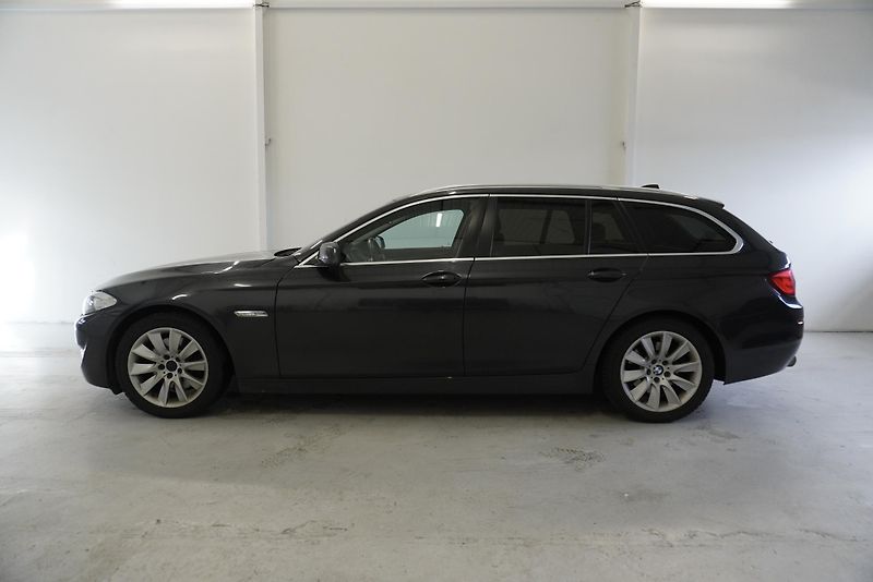 BMW Řada 5 525 3.0d - 150kW AUTOMAT - fotka 4 z 29