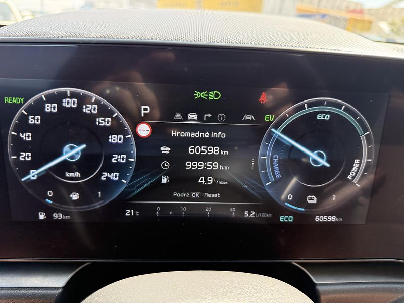 Kia Niro (2023) 1.6 GDI,HEV,REZERVOVÁNO - fotka 34 z 43