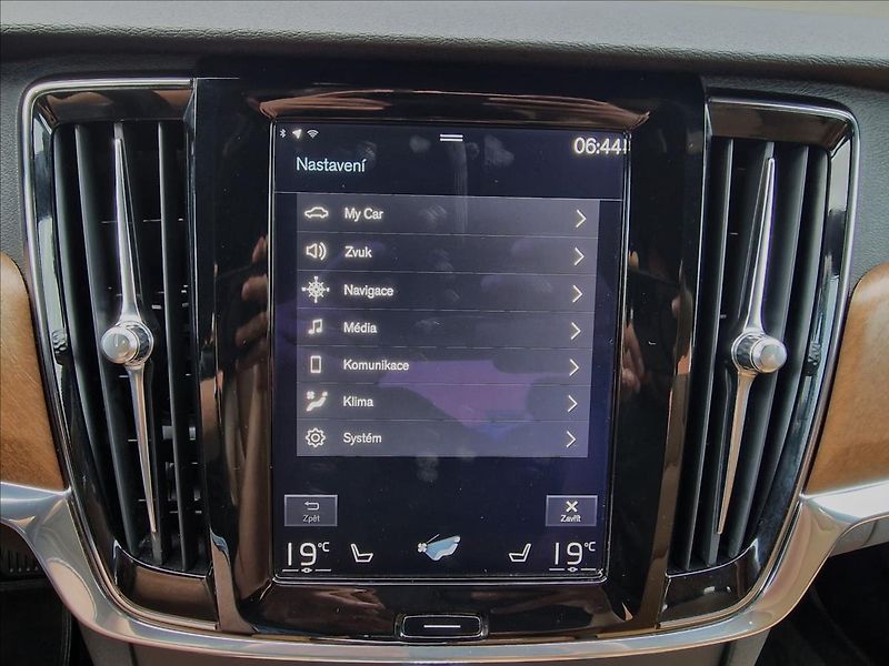 Volvo S90 D5 173kW Inscription,původ ČR - fotka 31 z 50