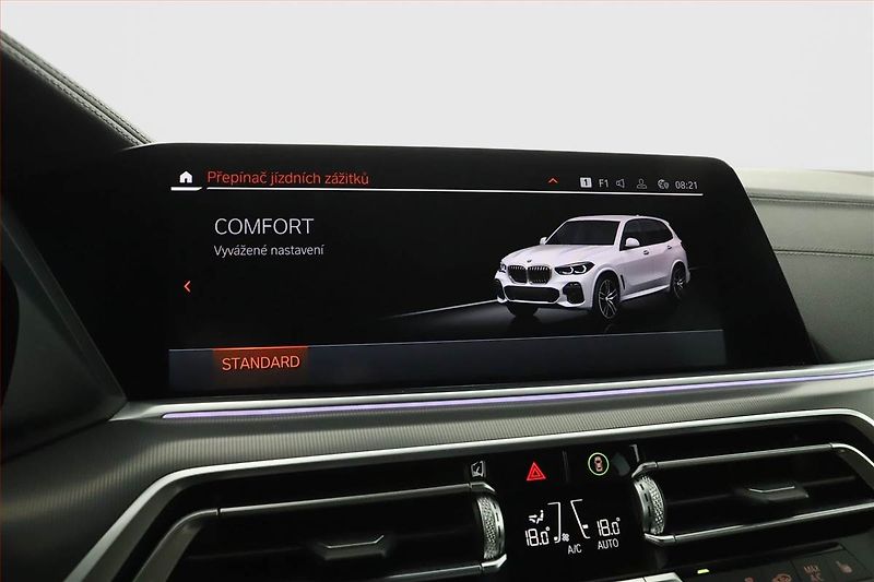 BMW X5 (2021) xDrive30d - fotka 13 z 19