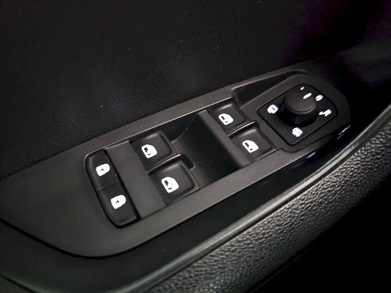 Škoda Karoq (2020) 2.0TDI 110kW 4x4 DSG SPORTLINE - fotka 22 z 28