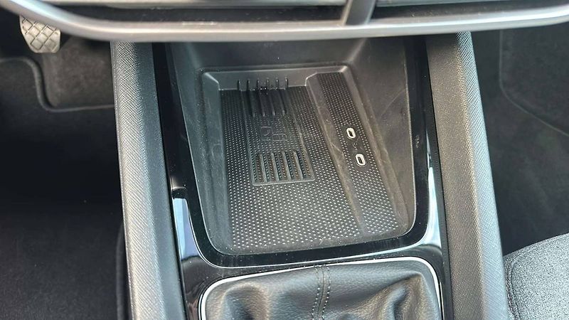Škoda Octavia Top Selection 1,5 TSI 110kW MT - fotka 17 z 30