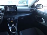 Toyota Yaris (2022) 1.5 VVT-i, ČR,1.maj, Tempomat - náhled 8