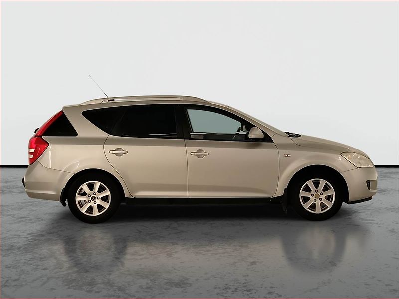Kia Ceed (2007) 1.6 i, Serv.kniha, nová STK - fotka 6 z 18