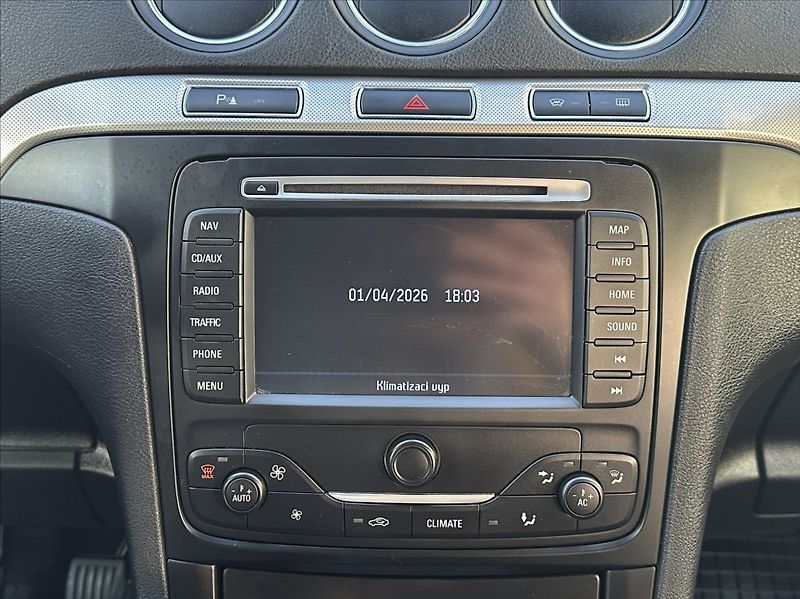 Ford S-MAX 2,0 TDCI 140PS  Trend - fotka 25 z 49