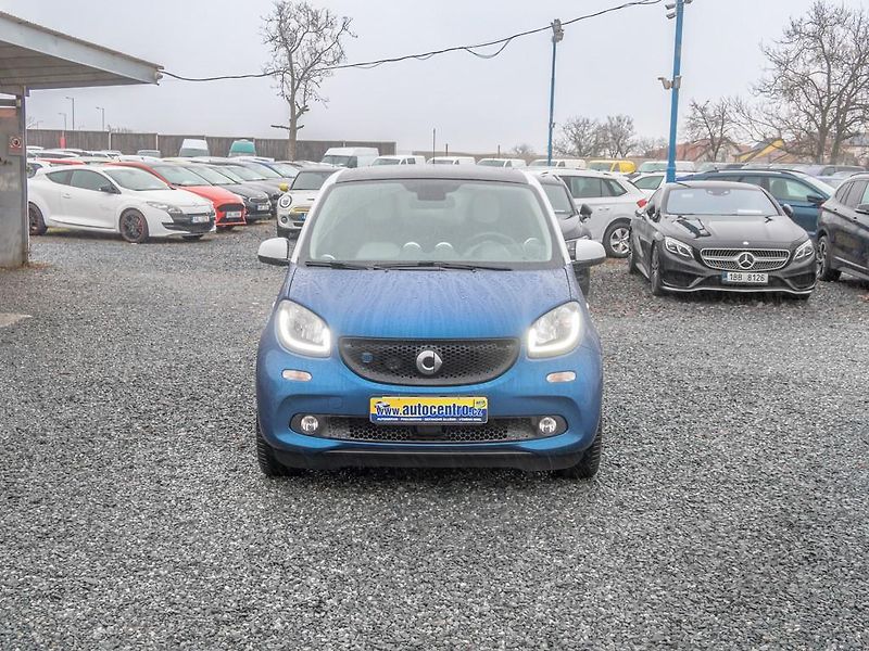 Smart Forfour (2018) ČR 12/18 NAV – SOH 93% - fotka 2 z 49