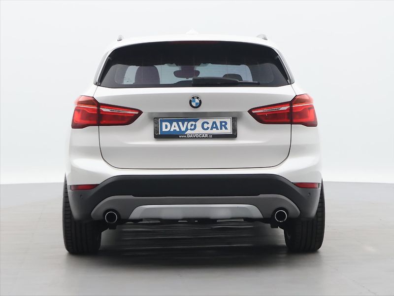 BMW X1 2,0 20d 140kW xDrive Kůže Navi - fotka 6 z 32