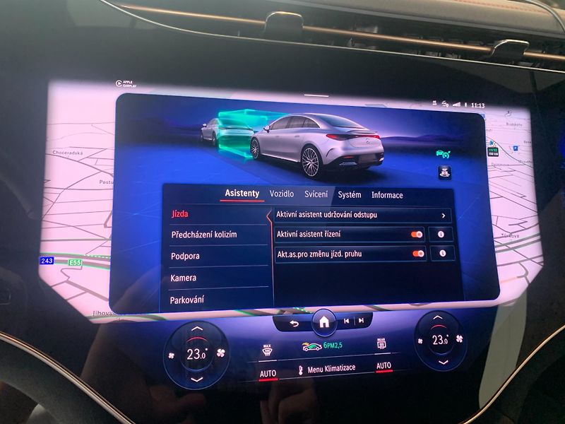 Mercedes-Benz EQE (2022) 43AMG 4MATIC - fotka 15 z 23