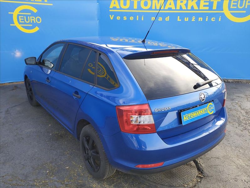 Škoda Rapid 1,2 TSi 63KW - fotka 7 z 15