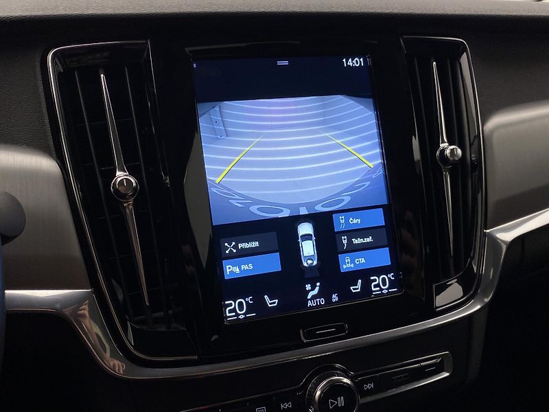 Volvo S90 D4 MOMENTUM AUT  - fotka 42 z 43