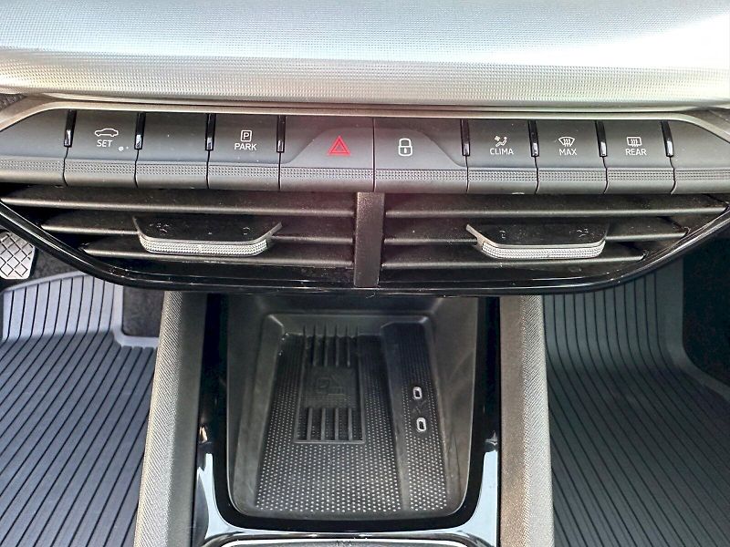 Škoda Octavia (2024) 1,5 TSI / 110 KW / Selection - fotka 23 z 30