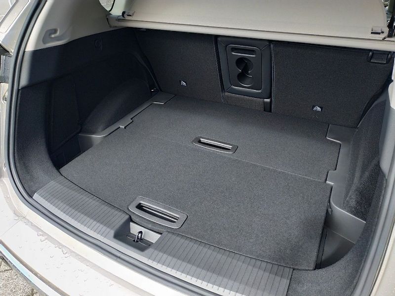 Nissan X-Trail E-POWER e-4ORCE TEKNA SKLADEM - fotka 30 z 31