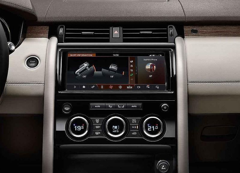 Land Rover Discovery.