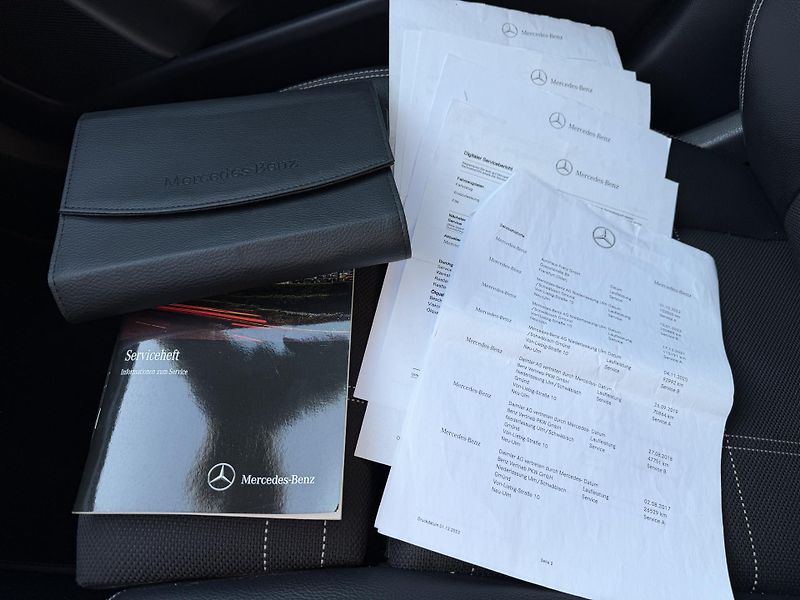 Mercedes-Benz Třídy A 180i SPORT LED NAVI SERVISKA - fotka 34 z 37