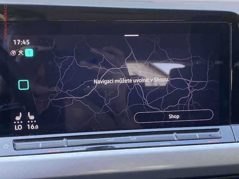 Volkswagen Golf (2022) 2.0 TDi, ČR, Life, LED - fotka 15 z 18