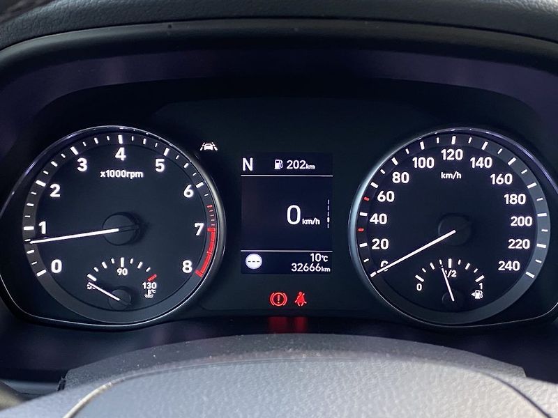 Hyundai i30 1.5TGDi, ČR-1m, Family Smart - fotka 15 z 33