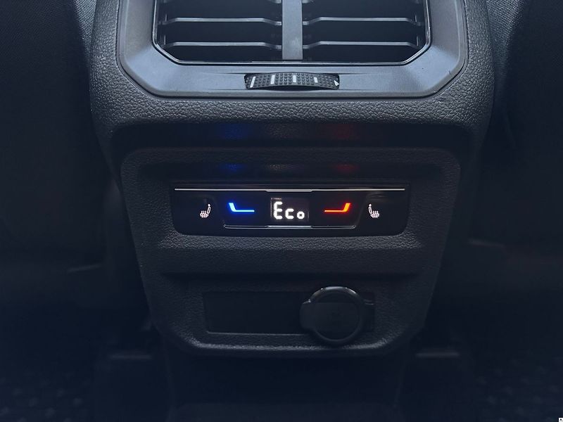 Volkswagen Tiguan 1.4 eTSI.ELEGANCE,1M.DPH-PLNÁ - fotka 39 z 49