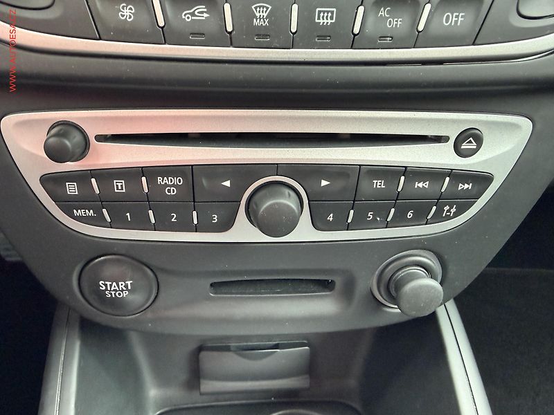 Renault Mégane (2010) 1.4TCe, Navi, +ALU - fotka 15 z 20