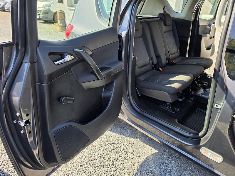 Opel Meriva 1.4 i TZ Park senzor  - fotka 18 z 25