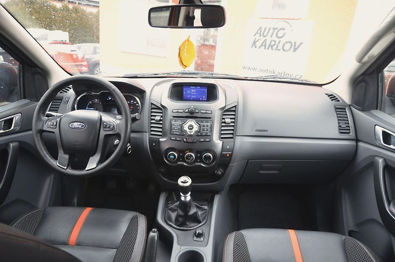 Ford Ranger (2012) Wildtrak 3.2 TDCi 4x4 TAŽNÉ ČR - fotka 17 z 37
