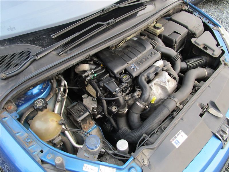 Peugeot 307 1.6HDi  aut. Klima - fotka 36 z 37