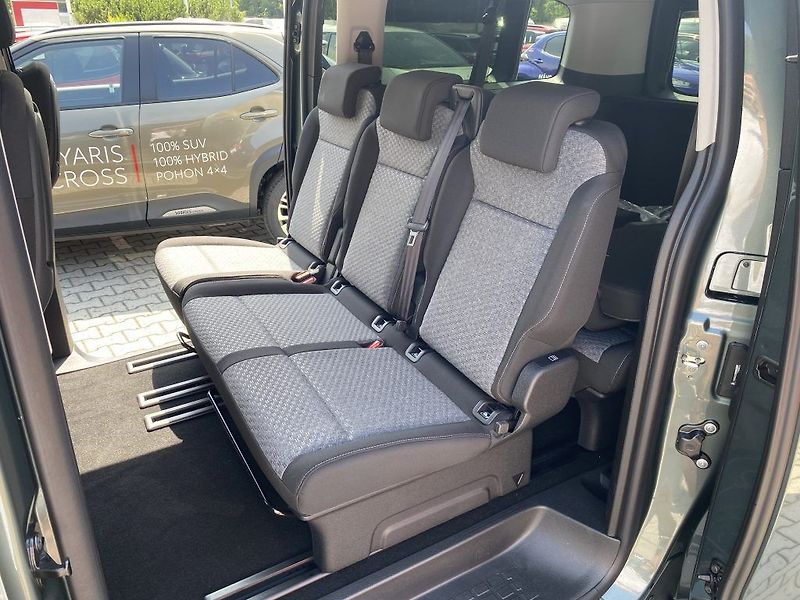 Toyota ProAce Verso 2,0 Diesel AT Family Webasto - fotka 11 z 24
